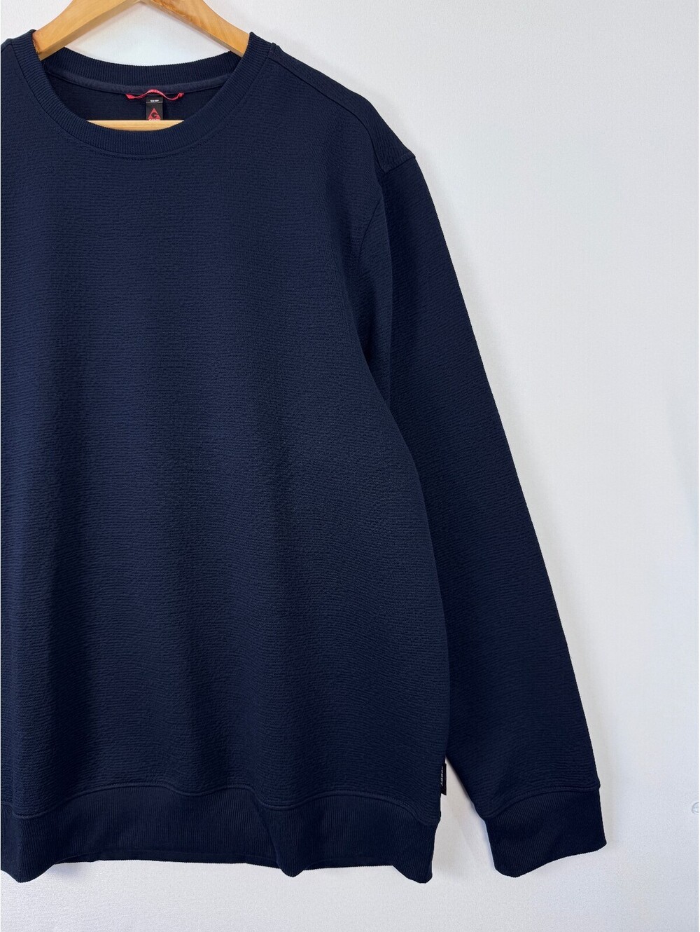 Gerry Men's Navy Textured Crewneck XL Sweatshirt Minimalist Outdoor Stretch Top - Picture 2 of 8